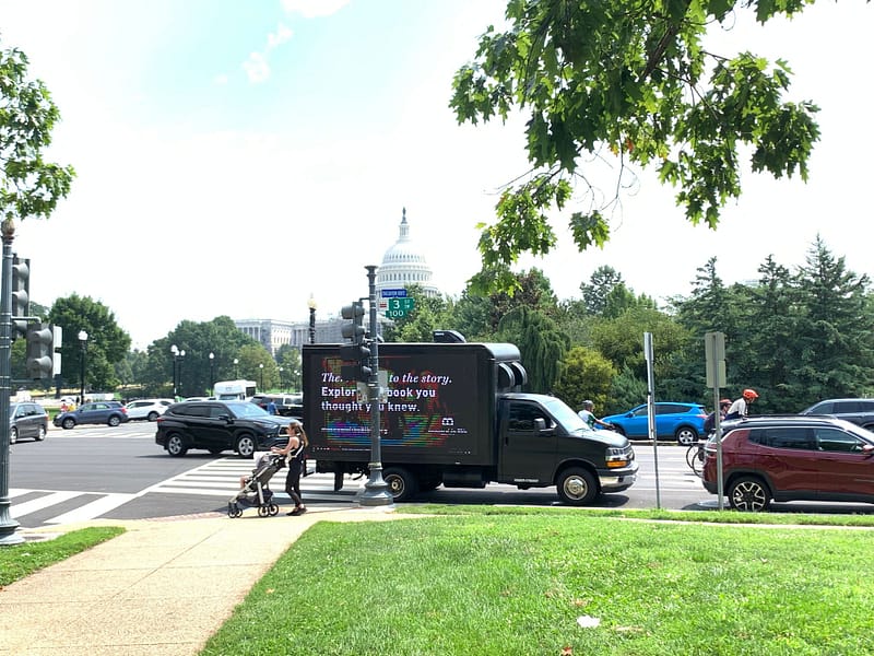 ad truck for retail business