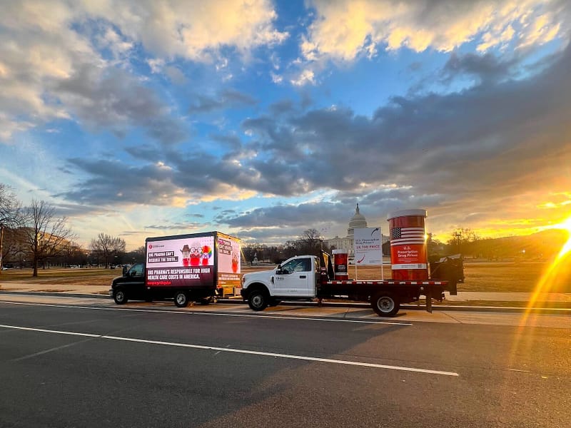 truck-advertising-capitol-building
